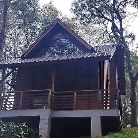 Vila Chale Em Frente Ao Zoologico Curitiba Exteriér fotografie